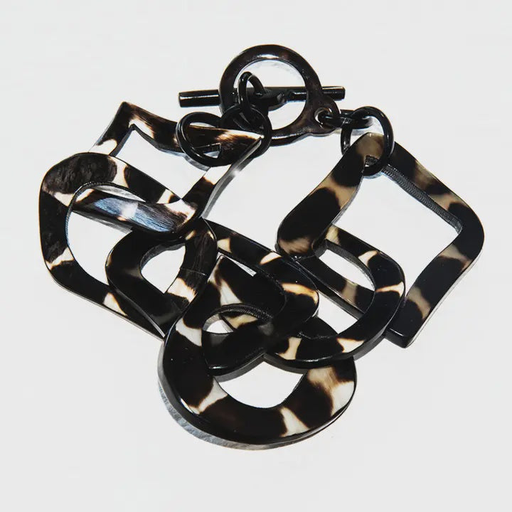 Amorphic Shapes Horn Bracelet