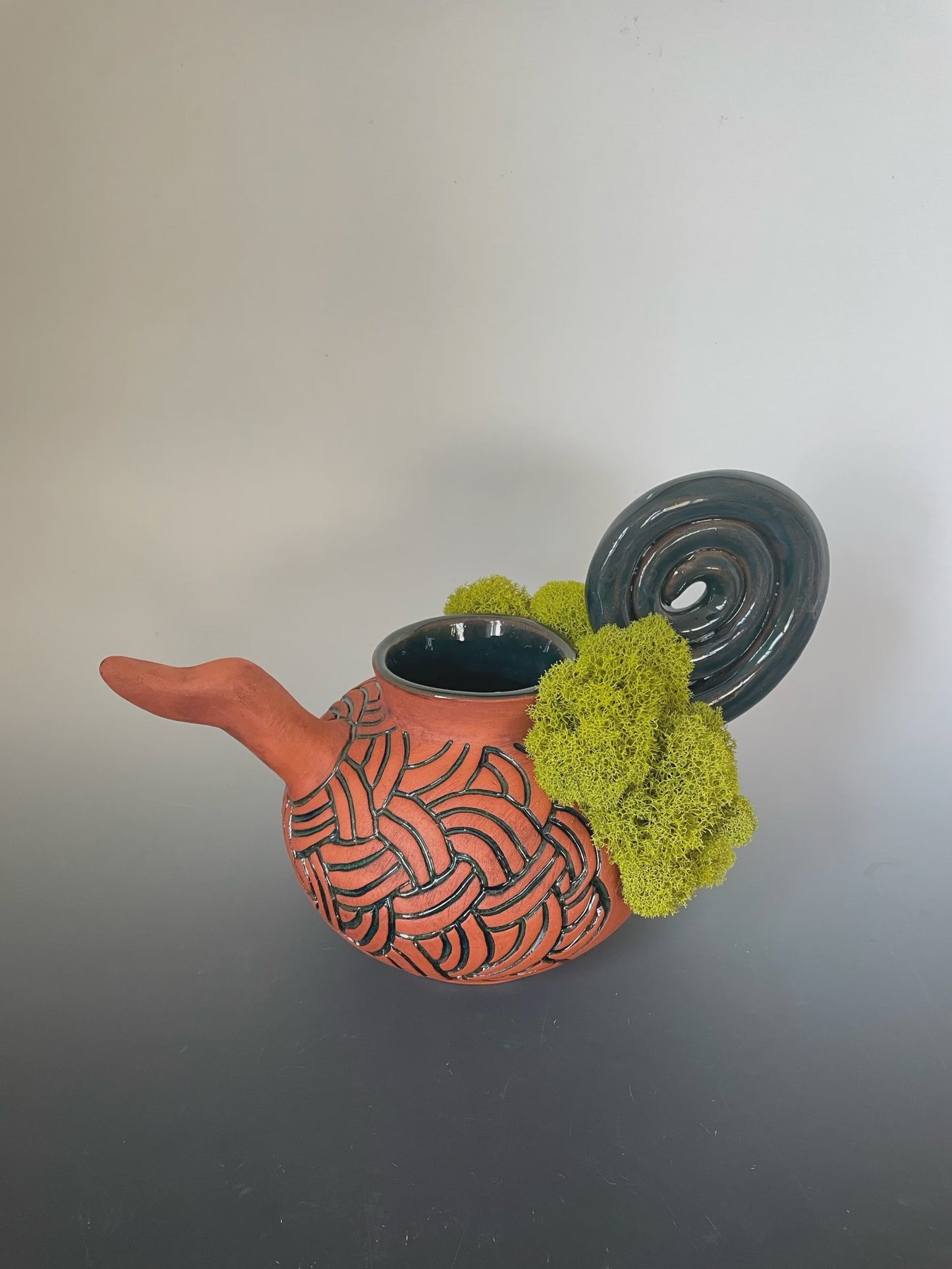 Armadillo Vase with Moss
