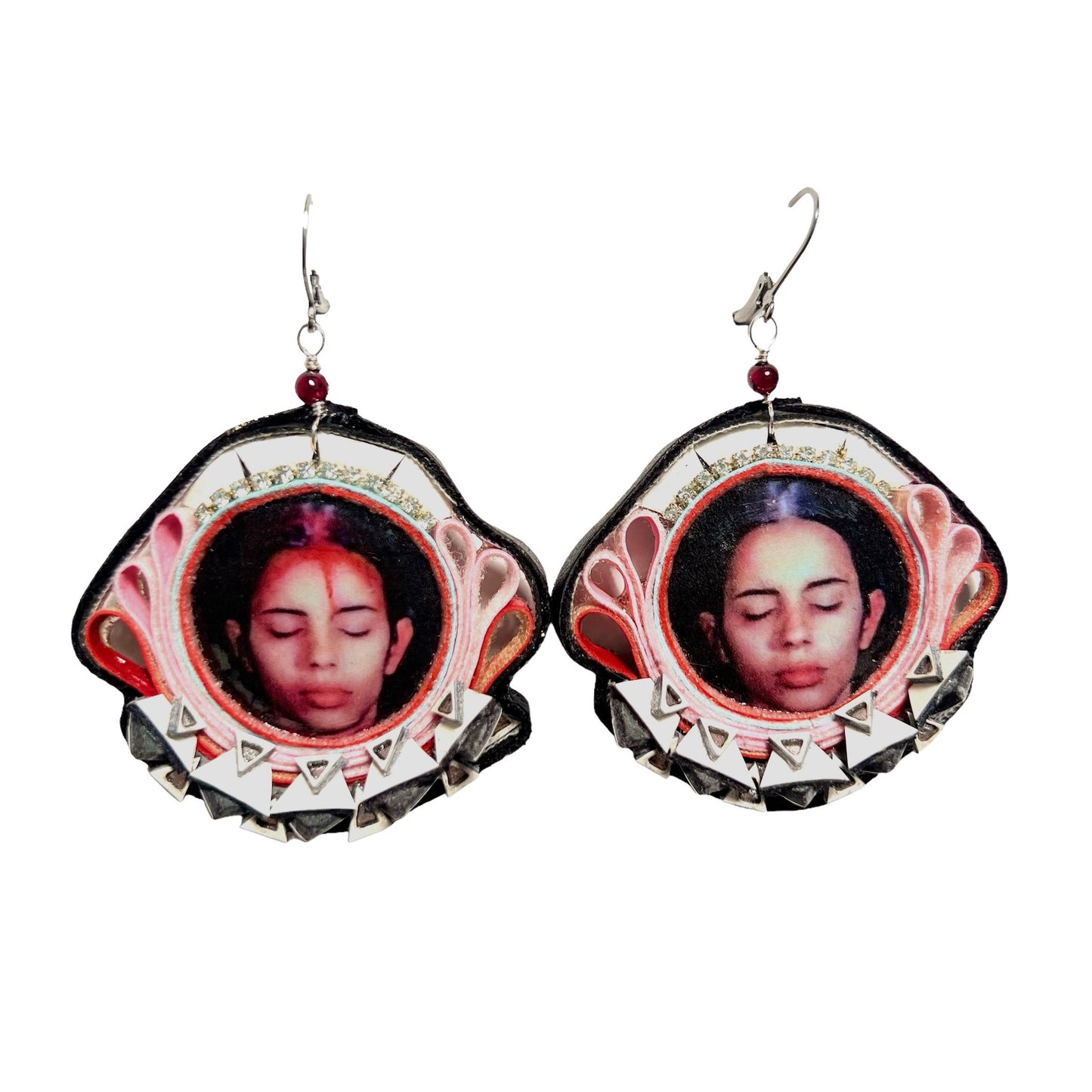 Alicia Piller Wire Earrings - A21