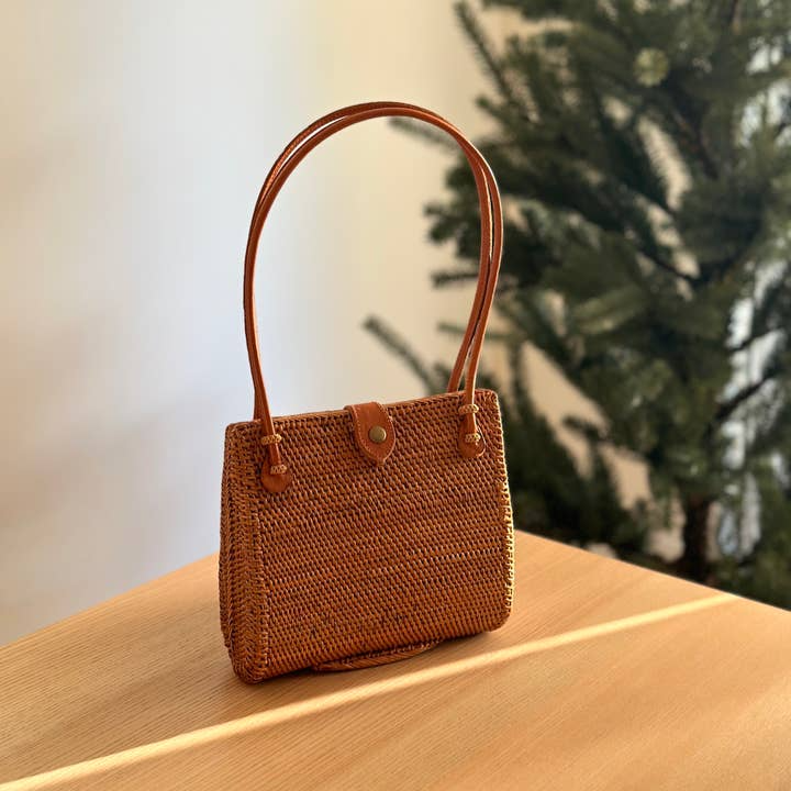 Bali Rattan Underarm Clutch w Handles