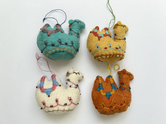 Sitting Felt Embroidered Camels