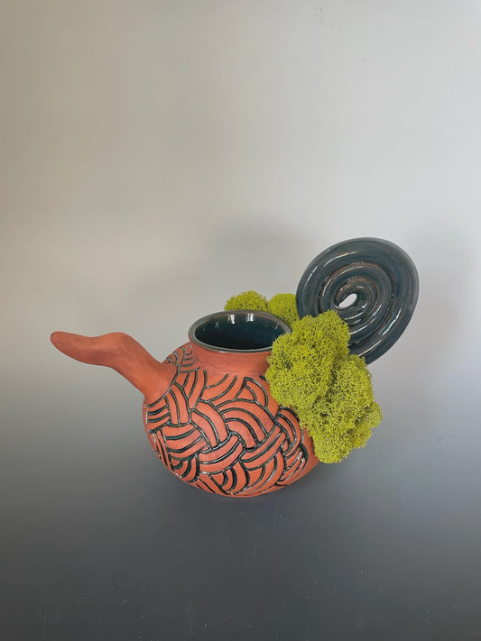 Armadillo Vase with Moss