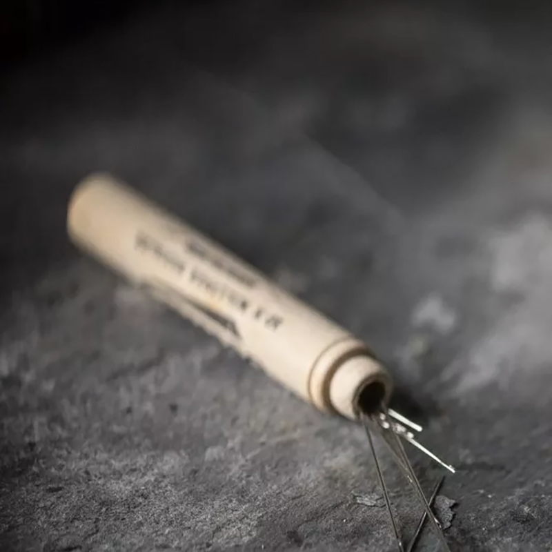 Straws/Milliner's Sewing Needles