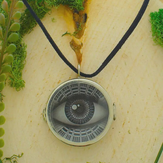 Watcher's Gaze Pendant