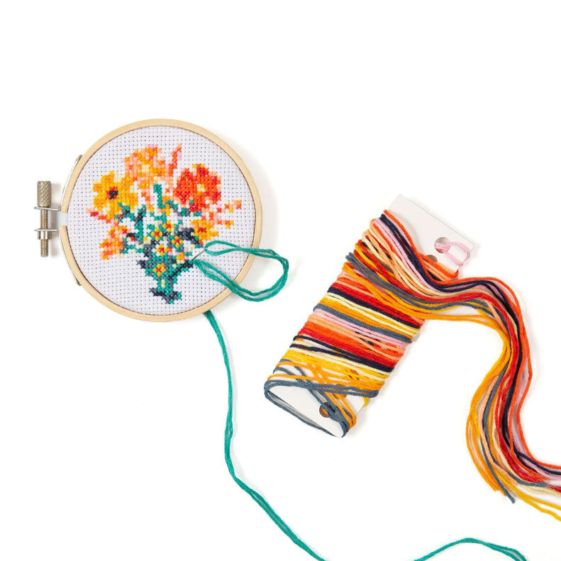 Mini Cross Stitch Embroidery Kit - Flower Bouquet