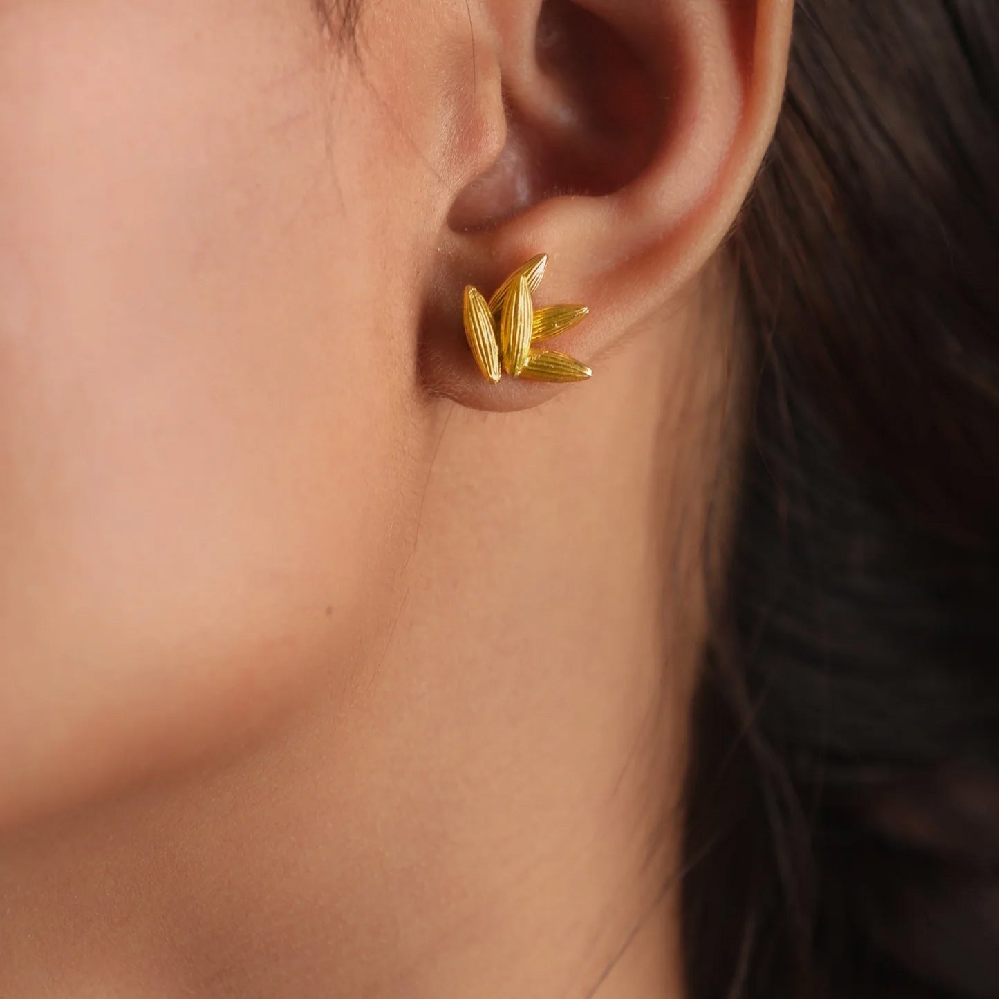 Fennel Stud Earrings by Saeyri