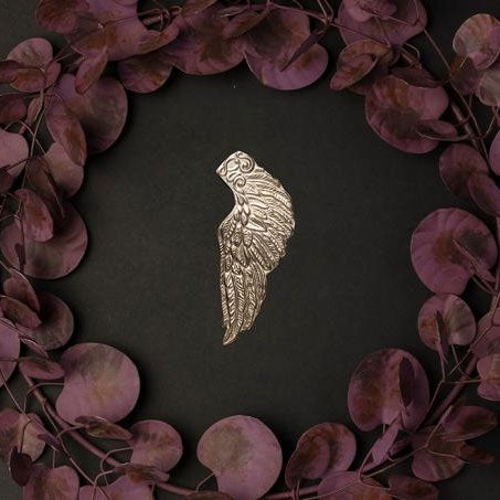 Pressed Metal Ornament - Wing / Silver