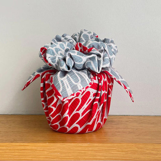 Furoshiki - Reversible Chrysanthemum - Red + Blue