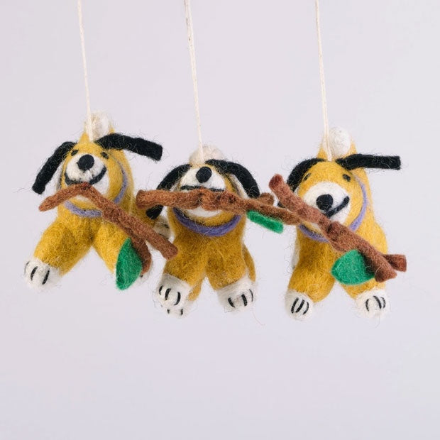 Aggie the Dog Ornament